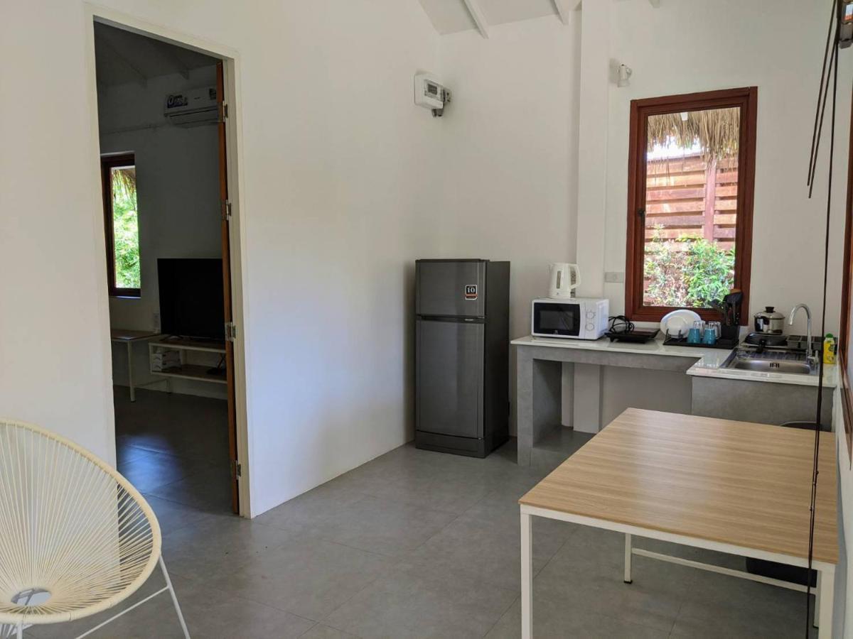 Samutra Residences Thong Sala Luaran gambar