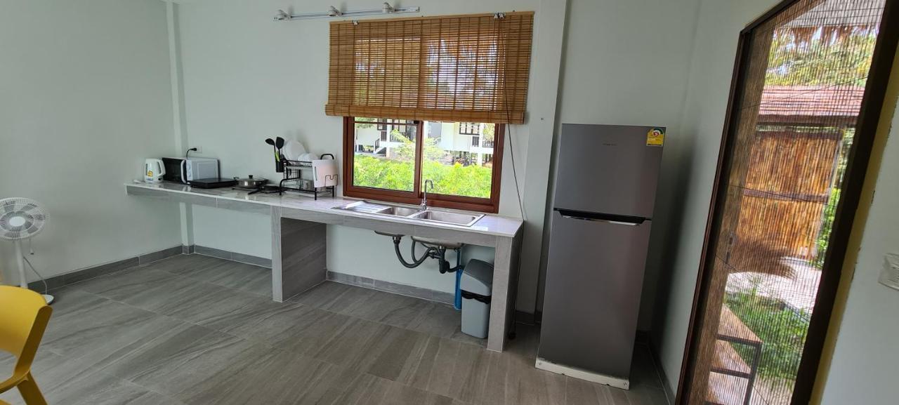 Samutra Residences Thong Sala Luaran gambar