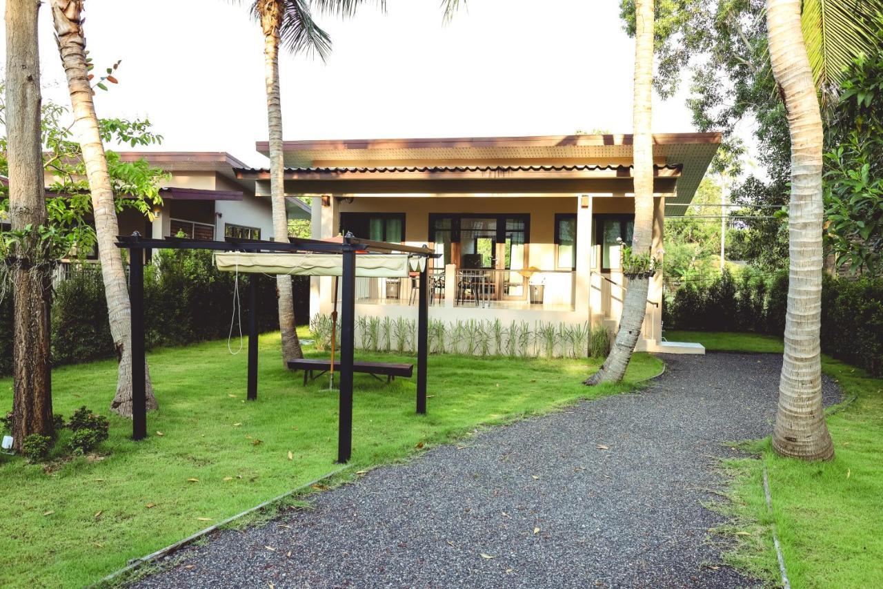 Samutra Residences Thong Sala Luaran gambar