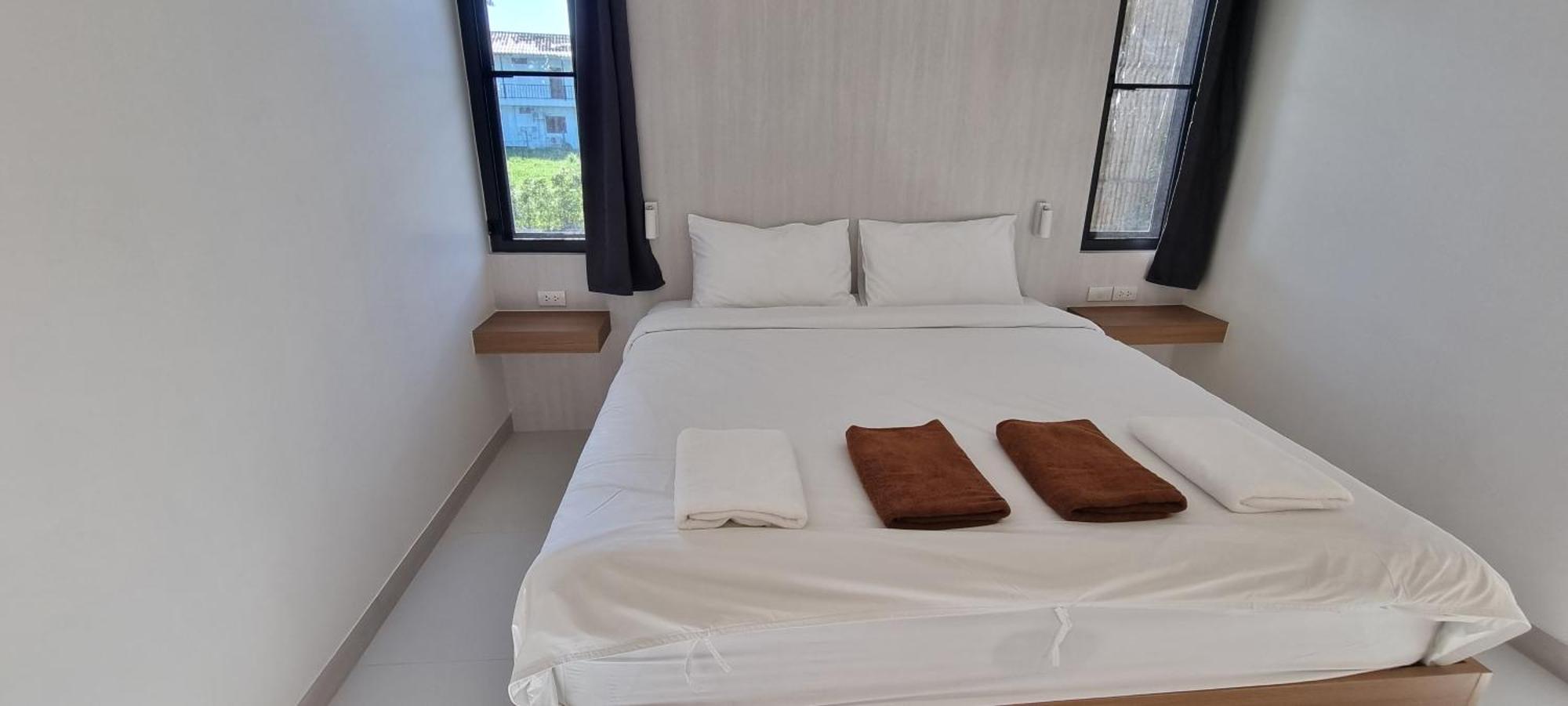 Samutra Residences Thong Sala Luaran gambar