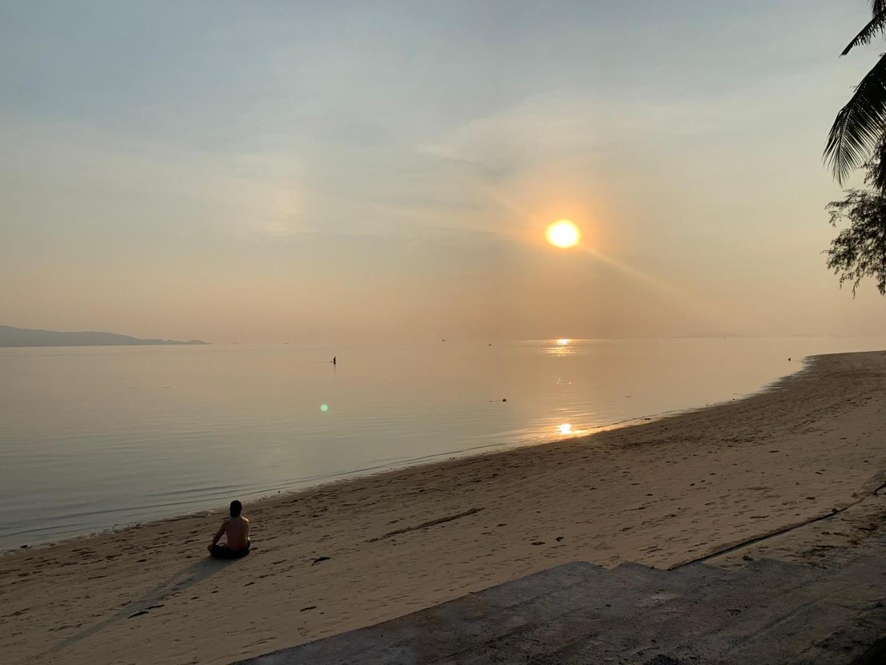 Samutra Residences Thong Sala Luaran gambar